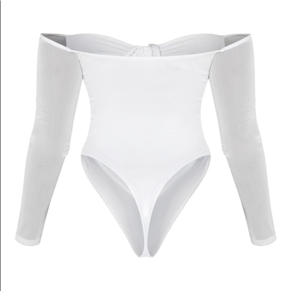 Pretty Little Thing Mesh Long Sleeve Bodysuit - Picture 3 of 3